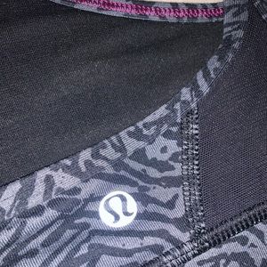 •3 for 65• EUC Gray Animal Print Sports Bra